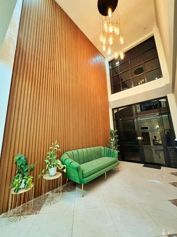 Verra Inn Tagaytay City Exterior foto